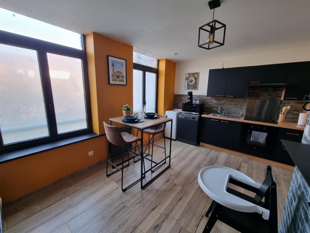 Comme Un Air De Chez Soi Apartman Calais Kültér fotó